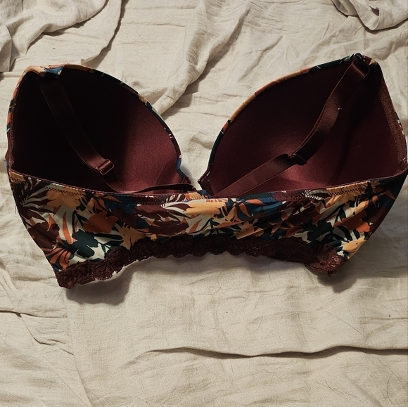 EUC Adore Me Floral Print Bra, Sz 38i - Picture 5 of 5